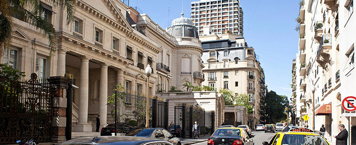 Avenida Alvear Travel-1